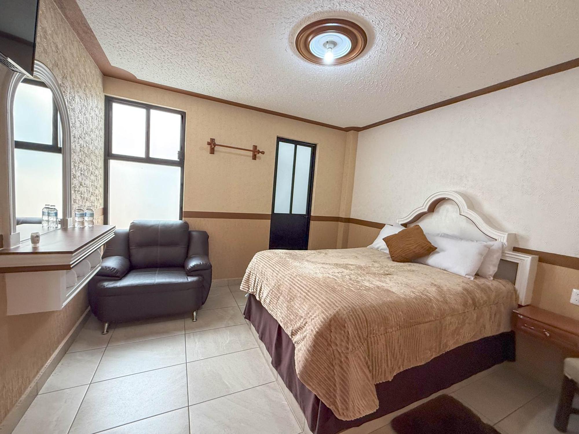 Hotel La Gloria 奇格纳瓦潘 外观 照片